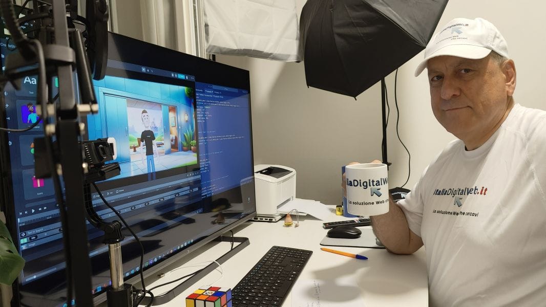 Roberto Bianchi fondatore di Global Digital Web oggi, al lavoro nel suo ufficio